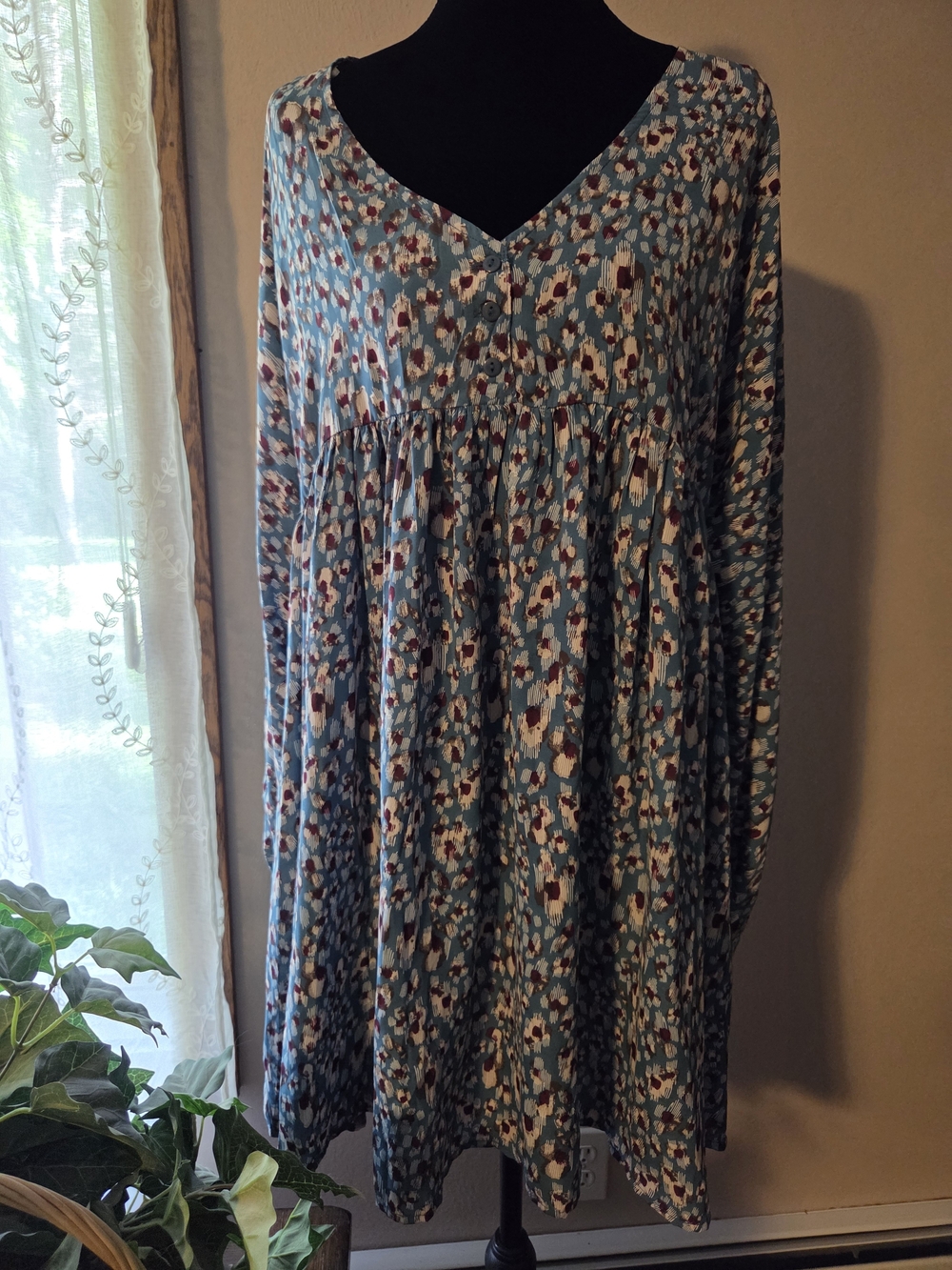 Umgee Blue Floral V-Neck Long Sleeve Smock Dress Size Medium